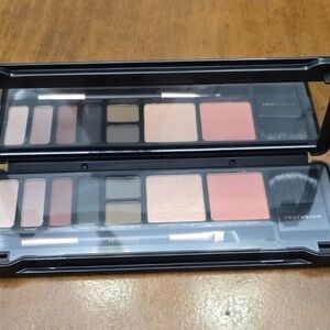 Profusion Cosmetics Eyeshadow Palette - Pink, Brown, and Gold Hues